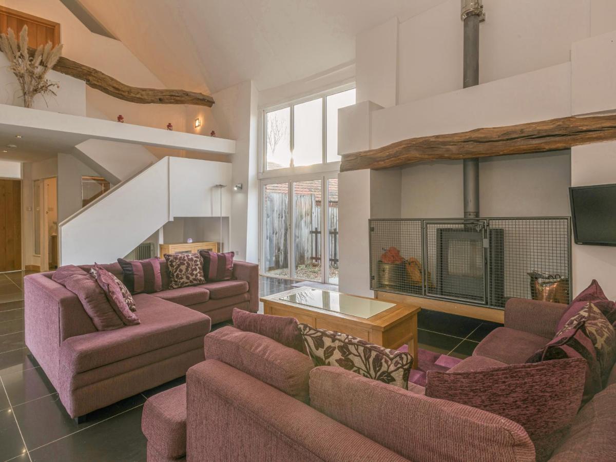 Villa Flint Barn à North Walsham Extérieur photo